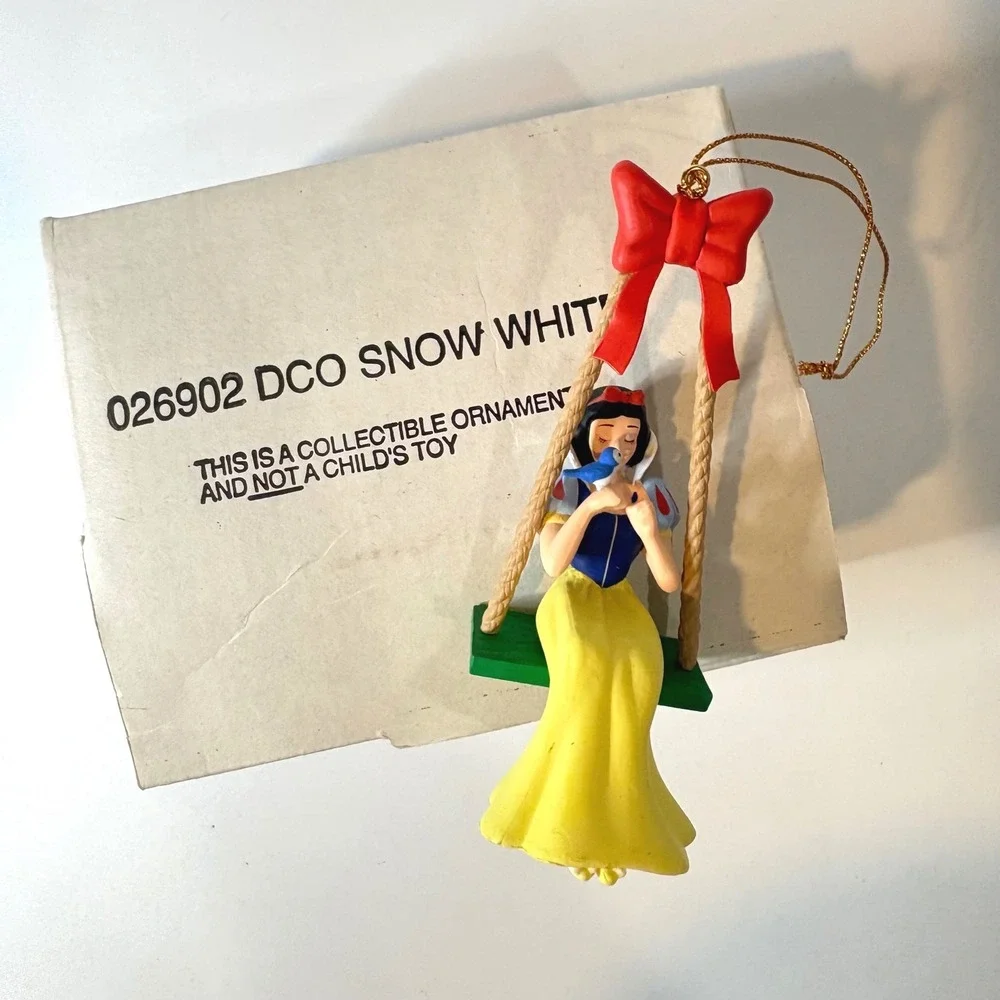 Disney Snow White on Swing Christmas Ornament with Bird and Original Box 026902